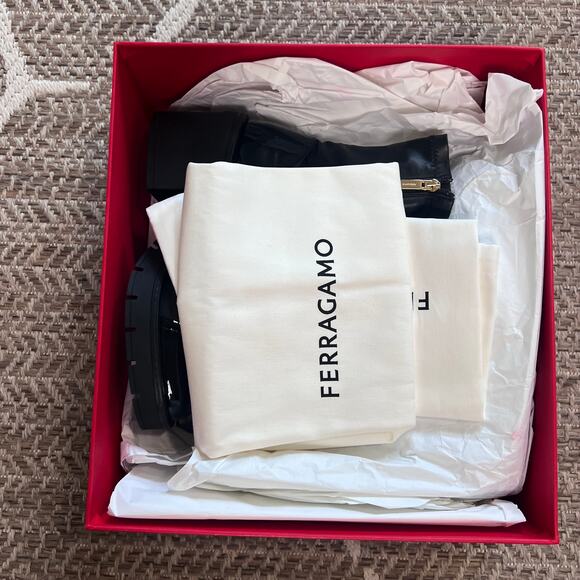 Ferragamo Selyna 55 Boot Sz 8.5 - Picture 2 of 12